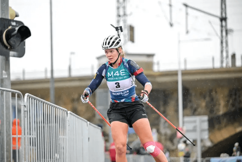 Karoline Knotten taille